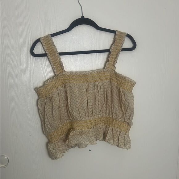 kate quinn Tops - Boho Chic Beige and Gold Top